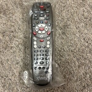 Xfinity Custom DVR 3-Device Universal Remote Control Grey GGMG New